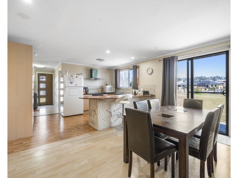 38 Steinberg Road, Highfields QLD 4352