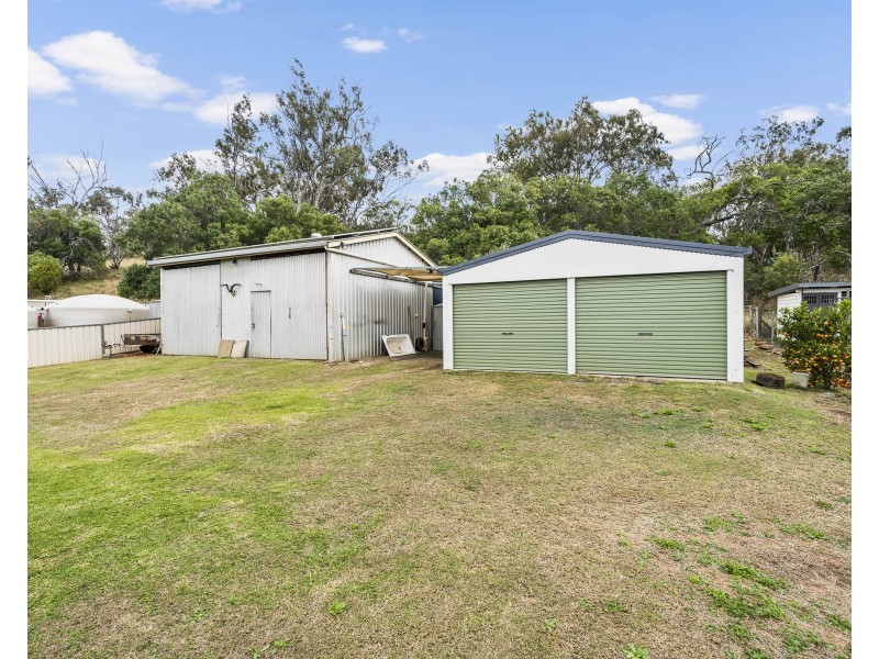 30 Toowoomba Road, Oakey QLD 4401