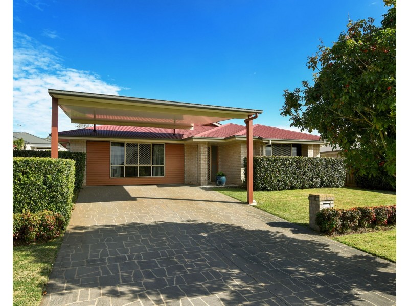 20 High Court Drive, Wilsonton Heights QLD 4350