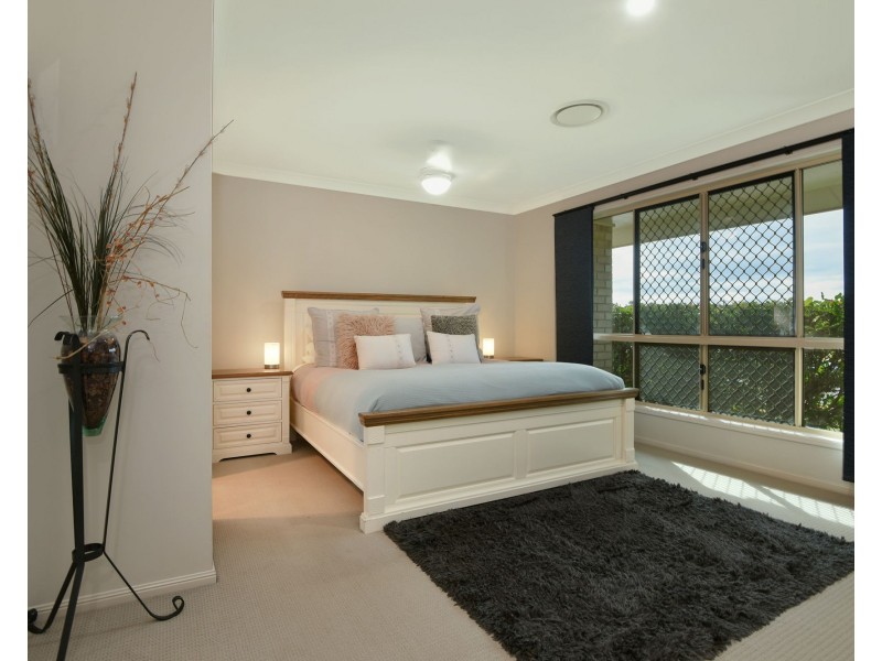 20 High Court Drive, Wilsonton Heights QLD 4350