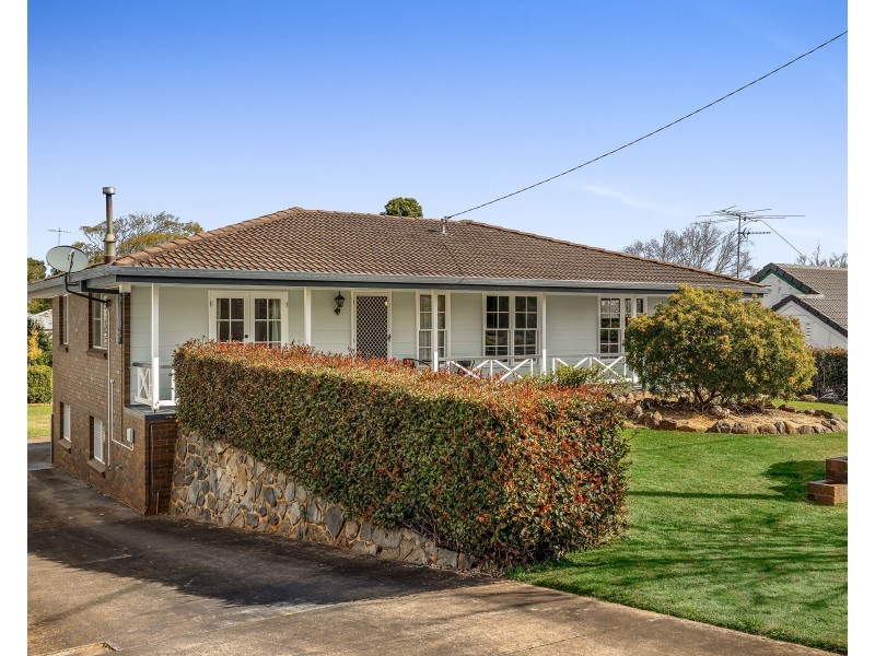 26 Long Street, Rangeville QLD 4350