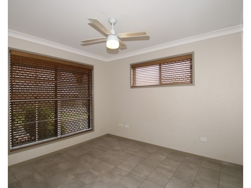 1/9 Hirst Street, Greenmount QLD 4359