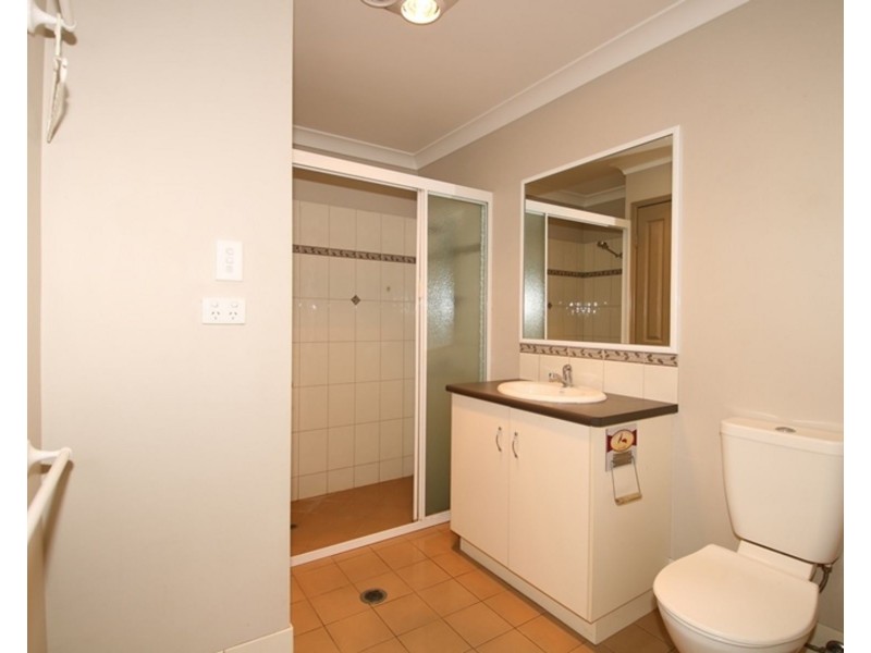 1/9 Hirst Street, Greenmount QLD 4359