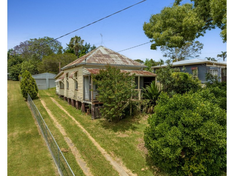 34 Christmas Street, North Toowoomba QLD 4350