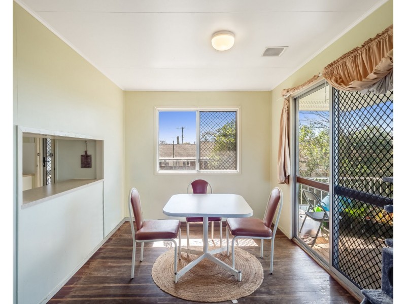 7 Shaw Court, Harristown QLD 4350
