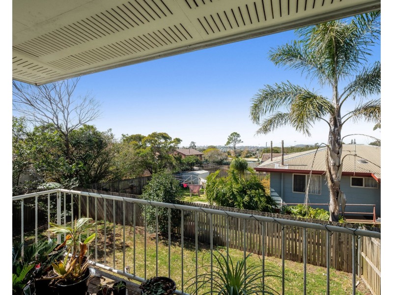 7 Shaw Court, Harristown QLD 4350