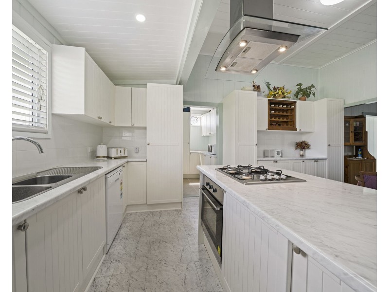 15 Ramsay Street, Greenmount QLD 4359