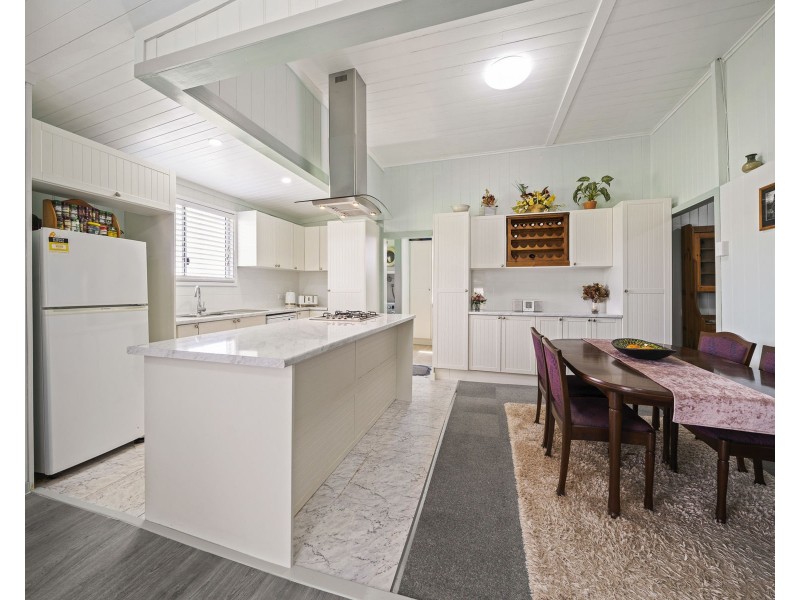 15 Ramsay Street, Greenmount QLD 4359