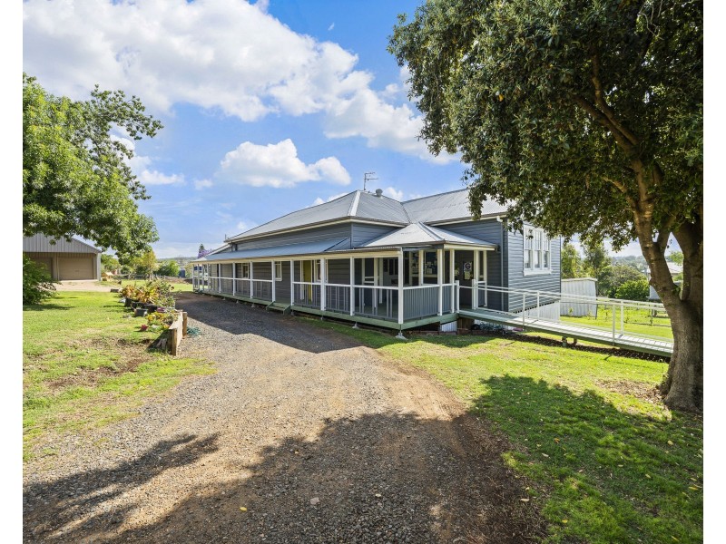 15 Ramsay Street, Greenmount QLD 4359