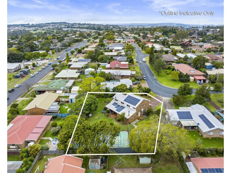 14 Maplewood Drive, Darling Heights QLD 4350
