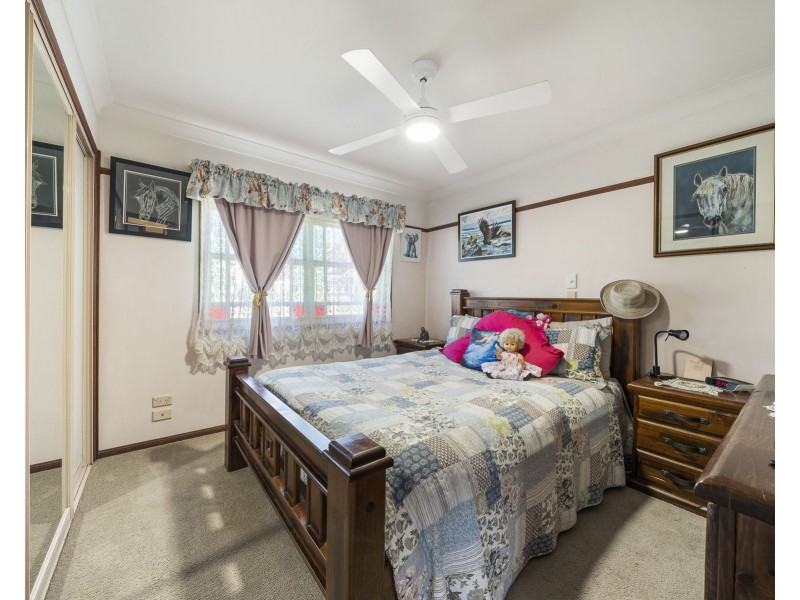 2/17 Hamilton Street, Newtown QLD 4350