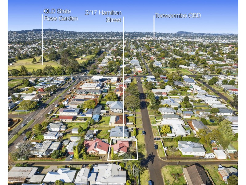 2/17 Hamilton Street, Newtown QLD 4350