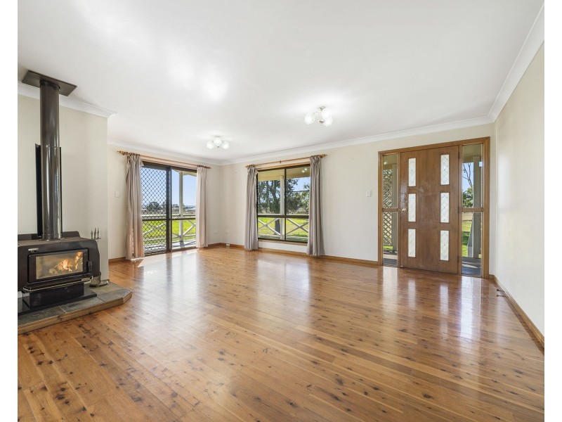 58-60 Railway Street, Cambooya QLD 4358