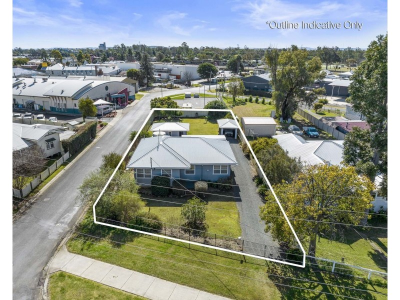 14 McDonald Street, Oakey QLD 4401