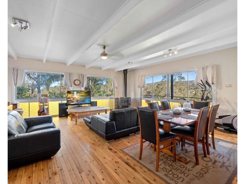 921 Toowoomba Connection Road, Withcott QLD 4352