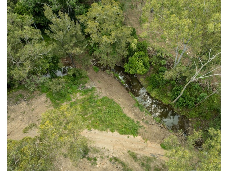 921 Toowoomba Connection Road, Withcott QLD 4352