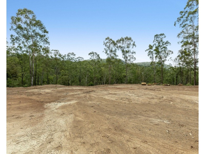 921 Toowoomba Connection Road, Withcott QLD 4352