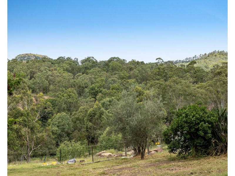 921 Toowoomba Connection Road, Withcott QLD 4352