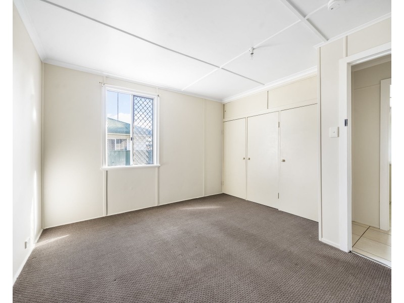 19 Phyllis Street, Harristown QLD 4350