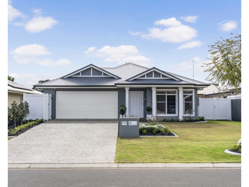5 Lourdes Street, Middle Ridge QLD 4350