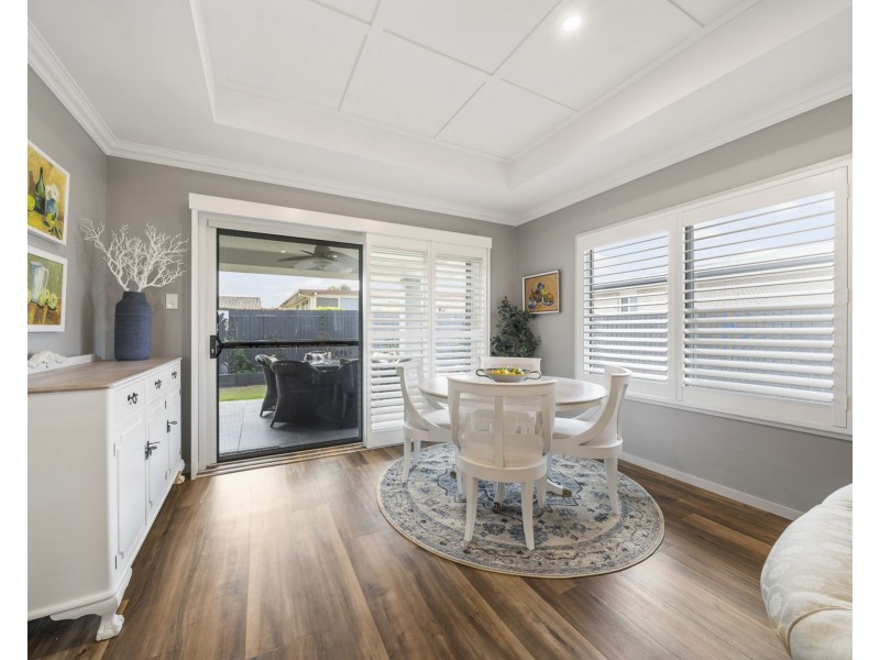 5 Lourdes Street, Middle Ridge QLD 4350