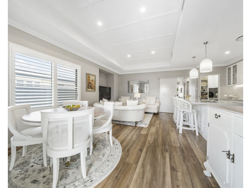 5 Lourdes Street, Middle Ridge QLD 4350