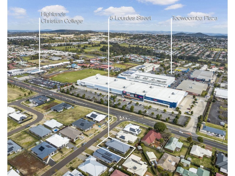 5 Lourdes Street, Middle Ridge QLD 4350