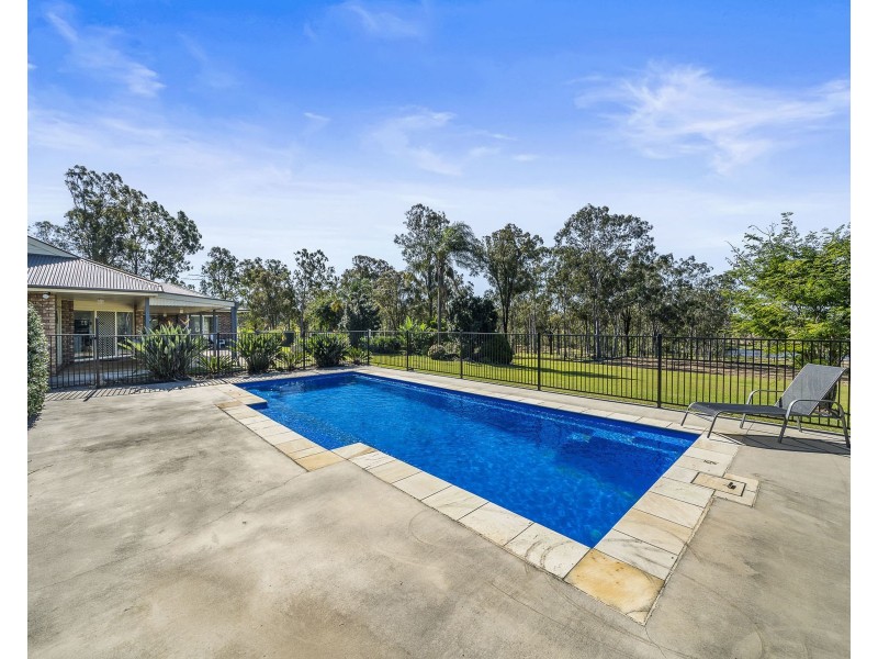31 Benjamin Court, Placid Hills QLD 4343