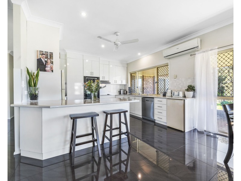 31 Benjamin Court, Placid Hills QLD 4343