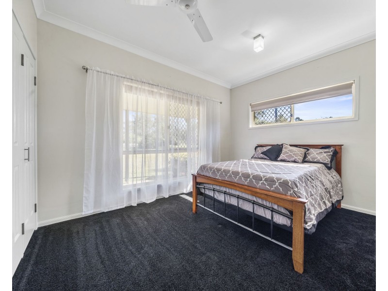 31 Benjamin Court, Placid Hills QLD 4343