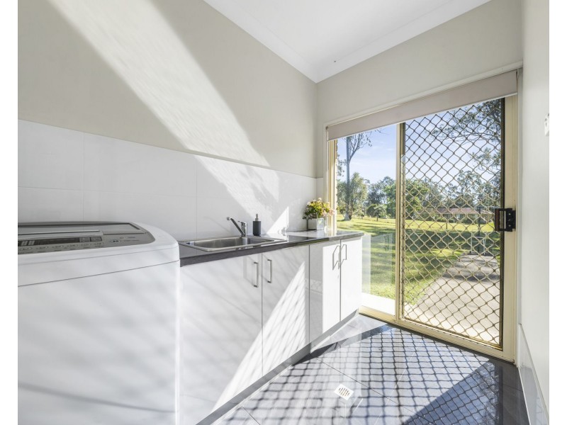 31 Benjamin Court, Placid Hills QLD 4343