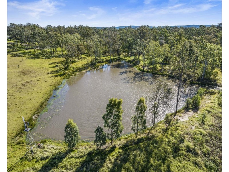 31 Benjamin Court, Placid Hills QLD 4343