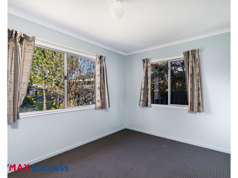 13 McIntyre Street, Centenary Heights QLD 4350