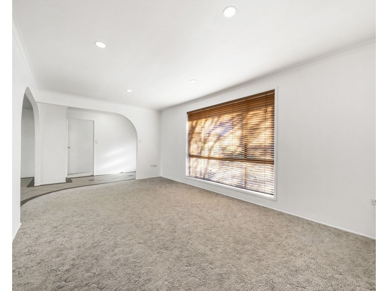 6 Drewery Street, Wilsonton QLD 4350