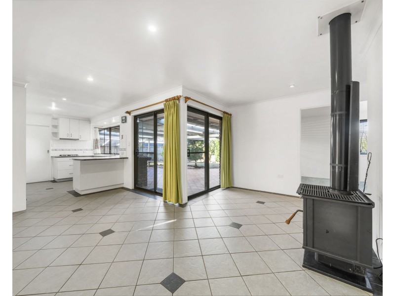 6 Drewery Street, Wilsonton QLD 4350