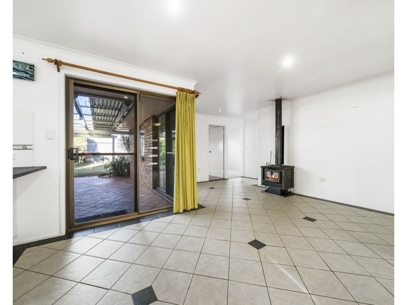 6 Drewery Street, Wilsonton QLD 4350