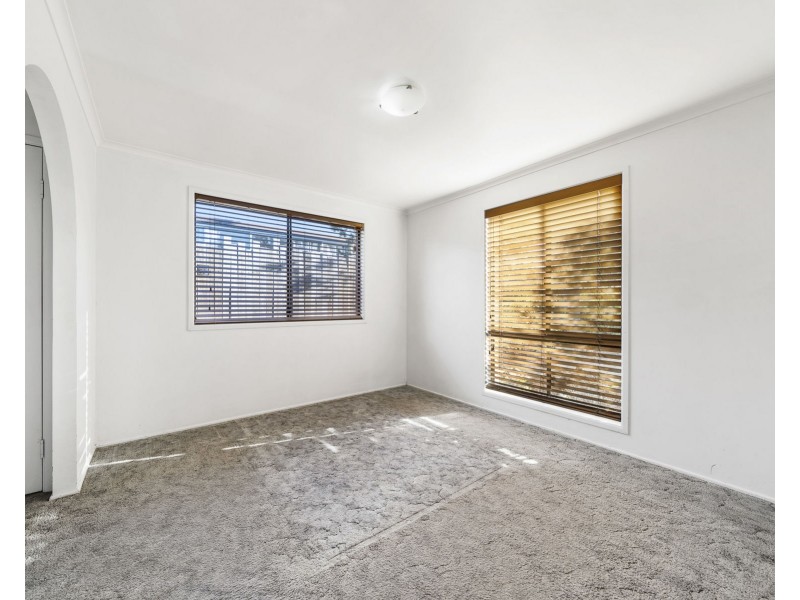 6 Drewery Street, Wilsonton QLD 4350
