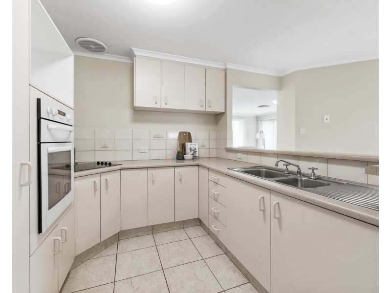 6 Edzill Street, Wilsonton Heights QLD 4350