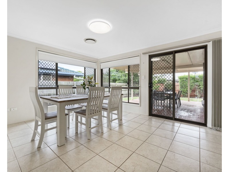 6 Edzill Street, Wilsonton Heights QLD 4350