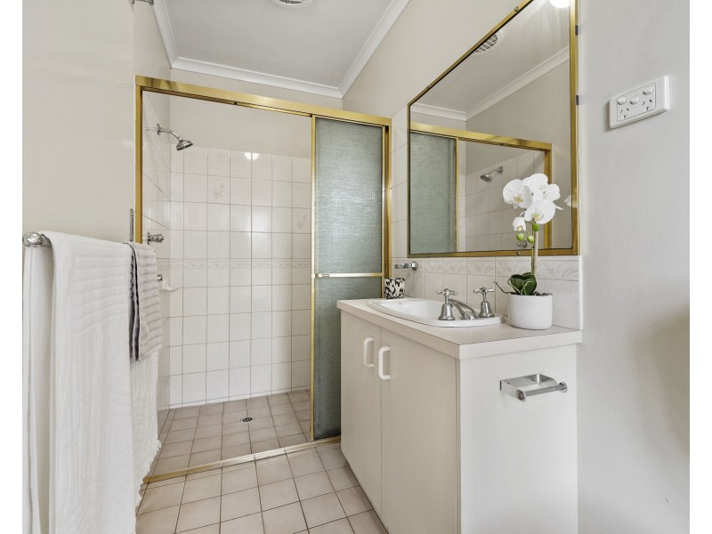 6 Edzill Street, Wilsonton Heights QLD 4350