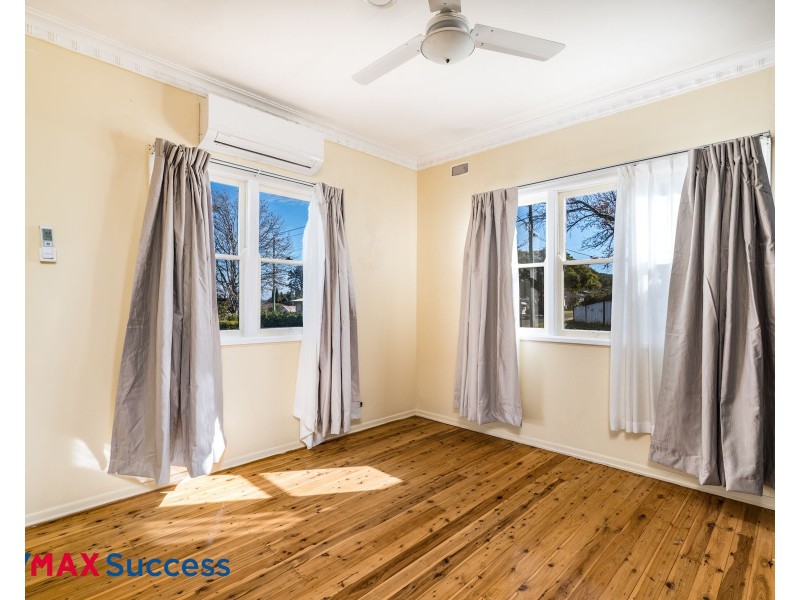 280 Alderley Street, Centenary Heights QLD 4350