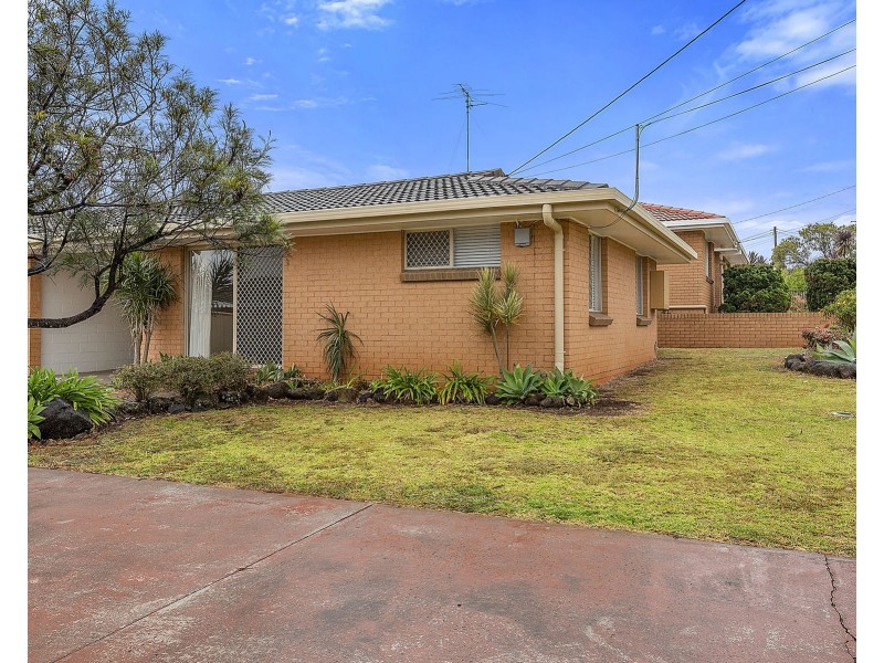 1/26 Knockator Crescent, Centenary Heights QLD 4350