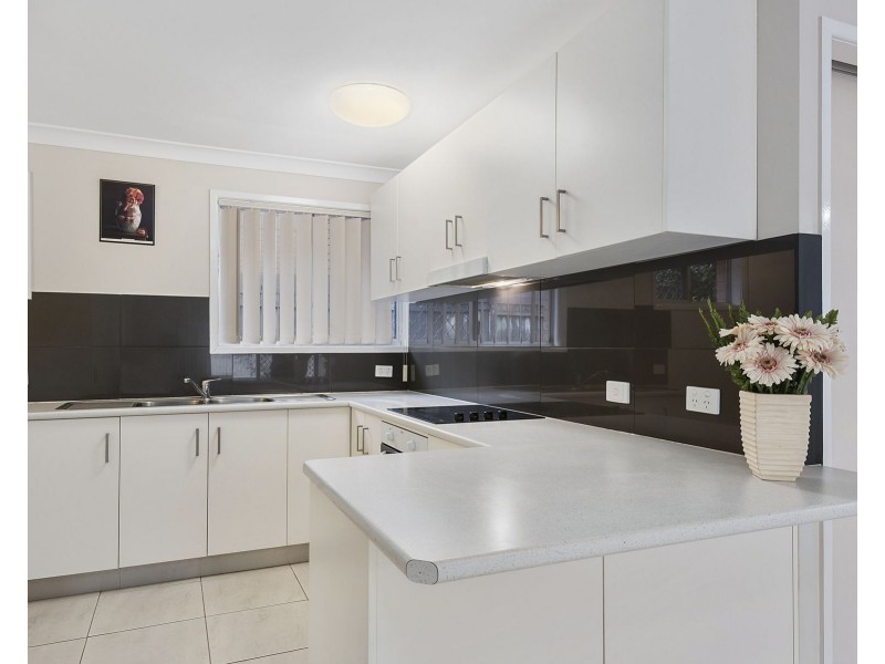 1/26 Knockator Crescent, Centenary Heights QLD 4350