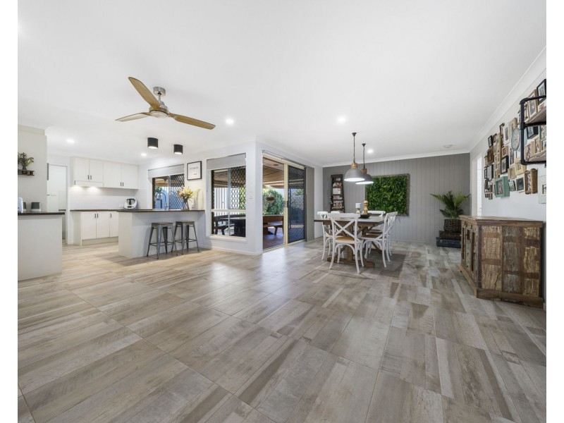 27 Westfield Drive, Westbrook QLD 4350