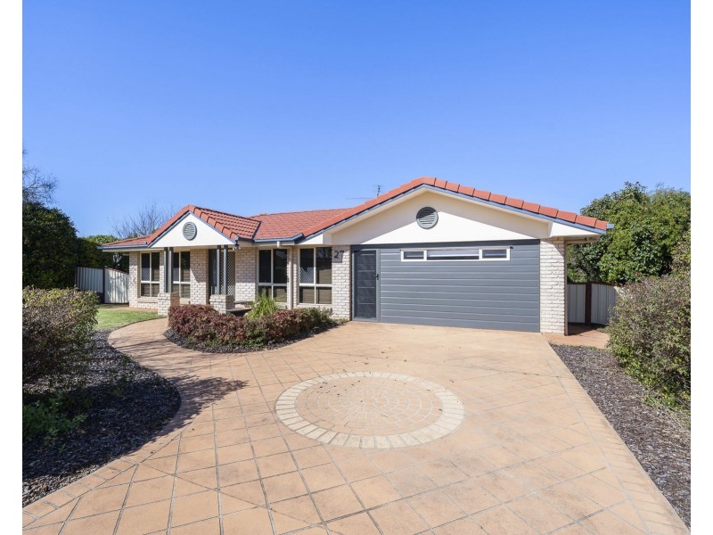 27 Westfield Drive, Westbrook QLD 4350