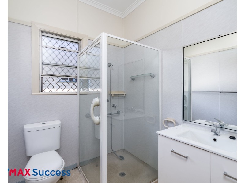 17 Ellis Street, Wilsonton QLD 4350