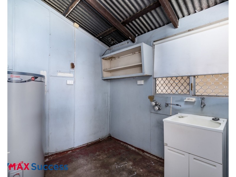 17 Ellis Street, Wilsonton QLD 4350