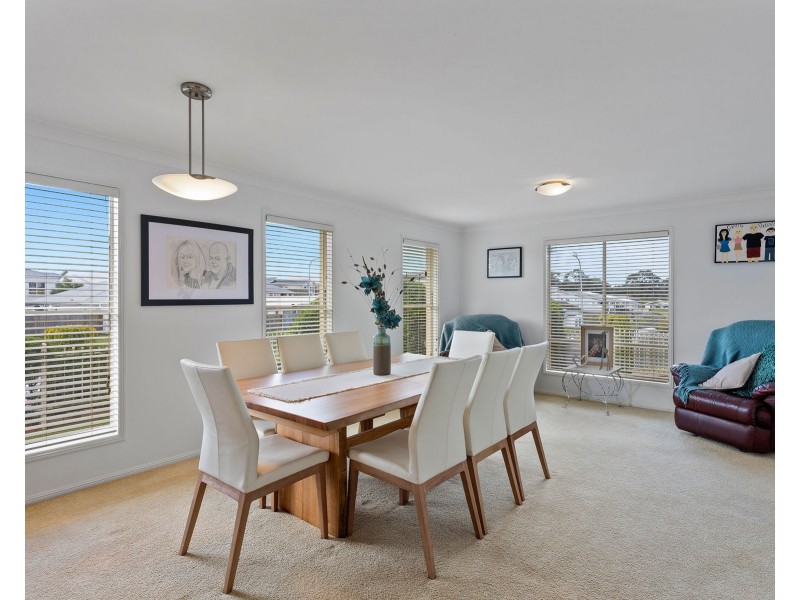 1 Conquest Court, Wilsonton QLD 4350