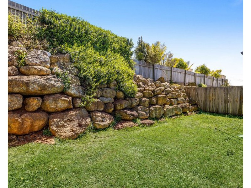 9 Mason Court, Kearneys Spring QLD 4350