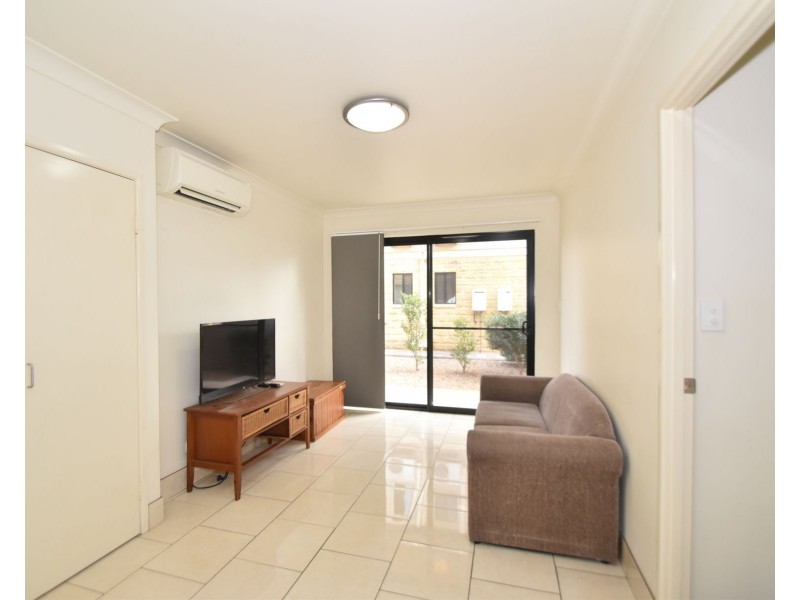9/1-3 Uniplaza Court, Kearneys Spring QLD 4350